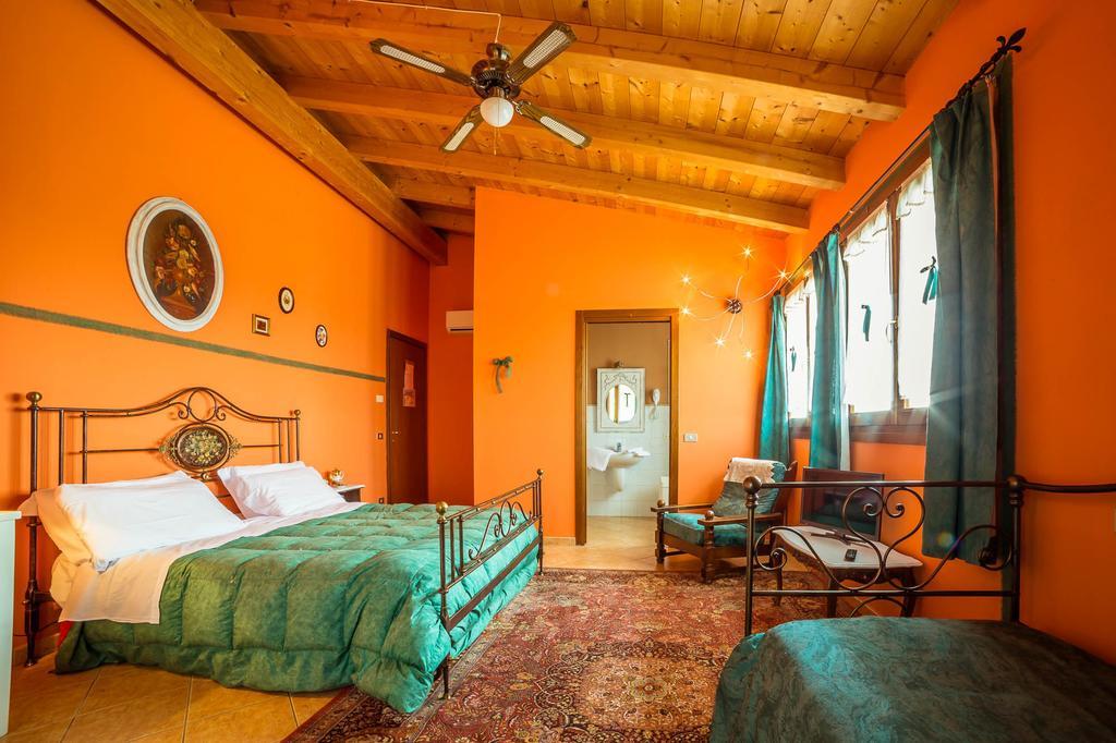 Le Mistral Villa Sommacampagna Room photo